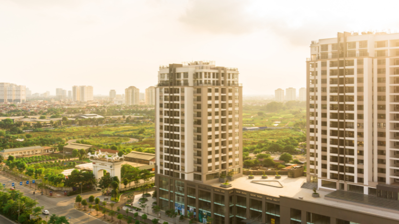 Alex Nabuco dos Santos mostra como o retrofit transforma imóveis antigos em ativos modernos e valorizados.